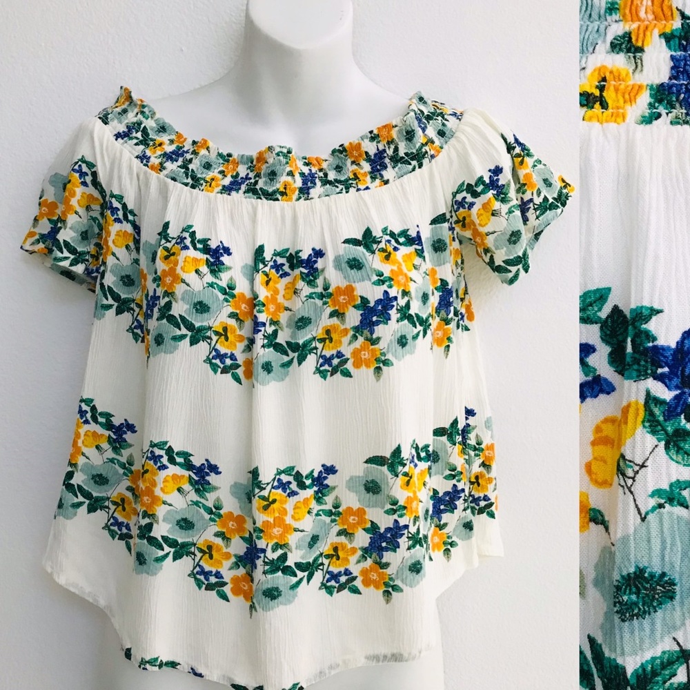 Bohemian OFF SHOULDER Floral Print TOP Medium